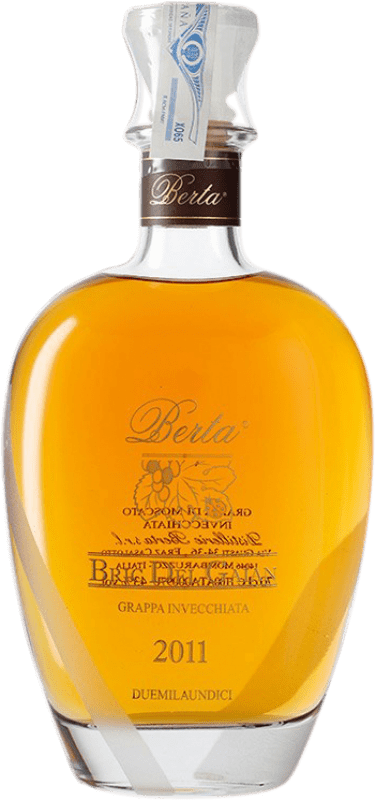 162,95 € Бесплатная доставка | Граппа Berta Gaian Barrel Aged Выдержано в бочке D.O.C. Piedmont Пьемонте Италия Muscat бутылка 70 cl
