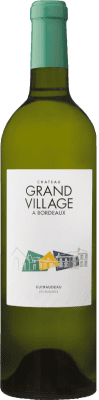 26,95 € Envio grátis | Vinho branco Château Grand Village A.O.C. Bordeaux Bordeaux França Sauvignon Branca, Sémillon Garrafa 75 cl