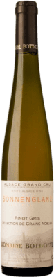 101,95 € Envio grátis | Vinho branco Bott-Geyl Sonnenglanz S.G.N. A.O.C. Alsace Alsácia França Pinot Cinza Garrafa Medium 50 cl