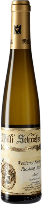 49,95 € Бесплатная доставка | Белое вино Willi Schaefer Wehlener Sonnenhur Auslese Q.b.A. Mosel Германия Riesling Половина бутылки 37 cl