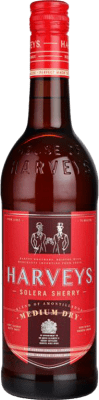 13,95 € Бесплатная доставка | Крепленое вино Harvey's Medium Dry Полусухое Полусладкое D.O. Jerez-Xérès-Sherry Андалусия Испания Palomino Fino бутылка Medium 50 cl