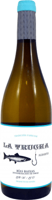 19,95 € Kostenloser Versand | Weißwein Notas Frutales de Albariño La Trucha D.O. Rías Baixas Galizien Spanien Albariño — Albarinho Flasche 75 cl