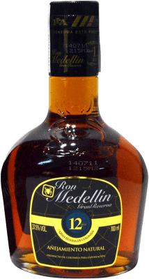 33,95 € Spedizione Gratuita | Rum Medellín Gran Riserva Colombia 12 Anni Bottiglia 70 cl