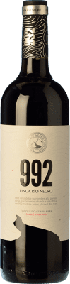 16,95 € 送料無料 | 赤ワイン Finca Río Negro 992 I.G.P. Vino de la Tierra de Castilla カスティーリャ・ラ・マンチャ スペイン Tempranillo, Syrah ボトル 75 cl