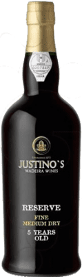 17,95 € 免费送货 | 强化酒 Justino's Madeira Fine Medium Dry I.G. Madeira 葡萄牙 Negramoll 5 岁 瓶子 75 cl