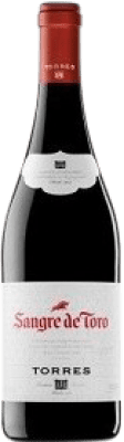 67,95 € 免费送货 | 盒装12个 红酒 Torres Sangre de Toro D.O. Penedès 加泰罗尼亚 西班牙 Grenache Tintorera, Carignan 半瓶 37 cl